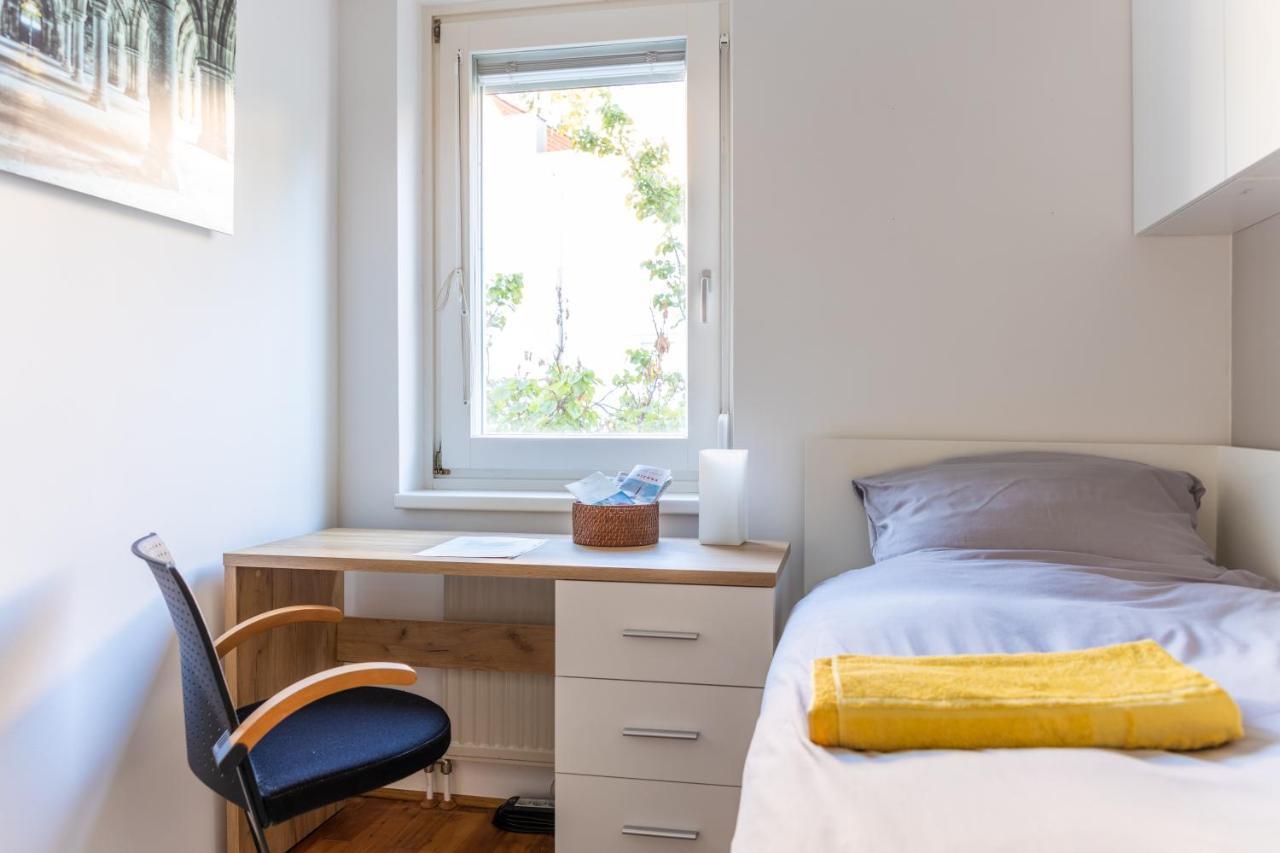 Town House Near Metro & Vienna City Center 외부 사진