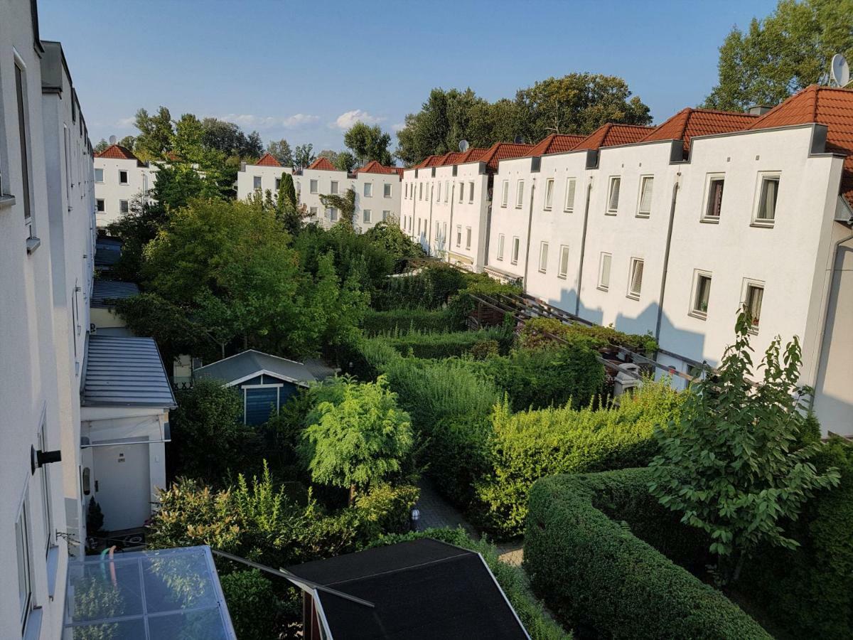 Town House Near Metro & Vienna City Center 외부 사진